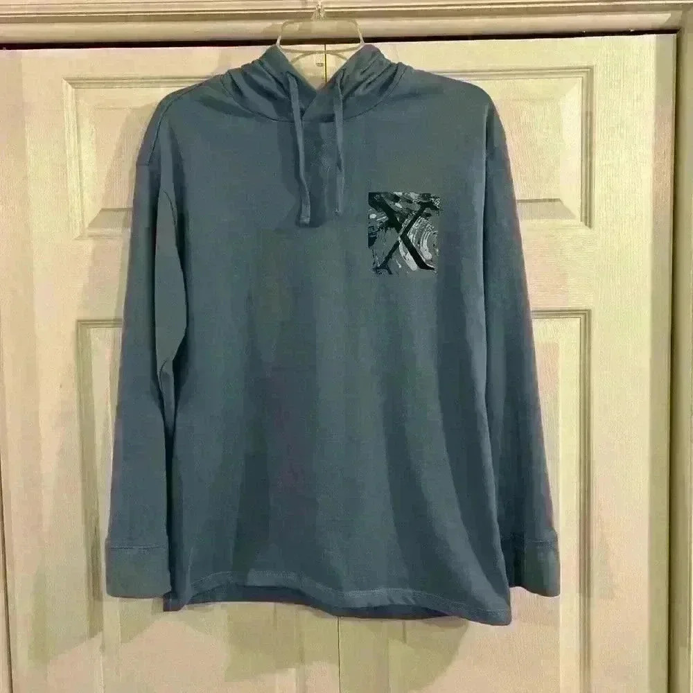Blue Logo Graphic Long Sleeve
Hooded T-Shirt in good used condition